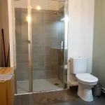 Chez Edgard Et Ernest, Balcon Et Parking