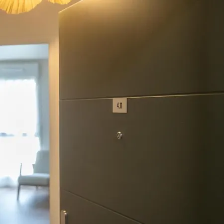 Chez Edgard Et Ernest, Balcon Et Parking *